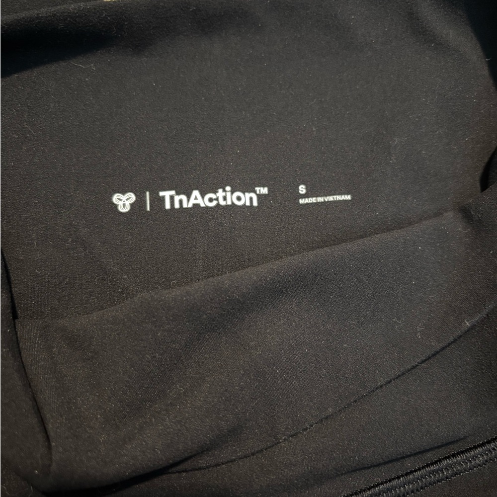 Aritzia TNA Butter Flare Leggings - Picture 5 of 5